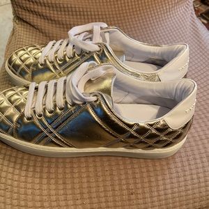 Burberry sneakers